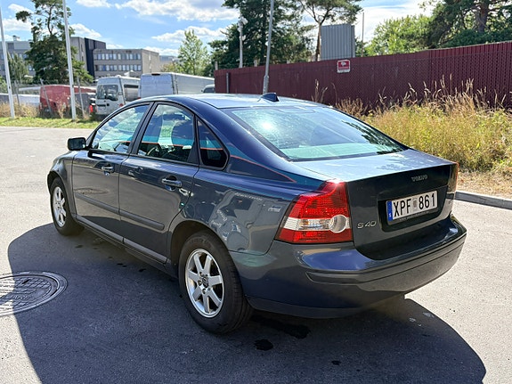 Volvo S40 5 of 17