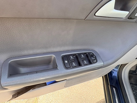 Volvo S40 13 of 17