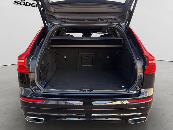 Volvo XC60 30 of 30