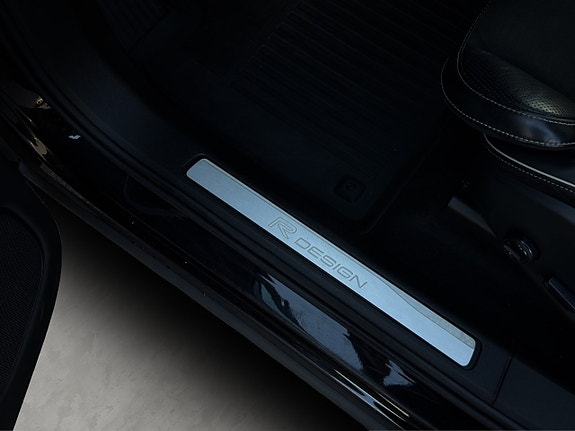 Volvo XC60 8 of 30