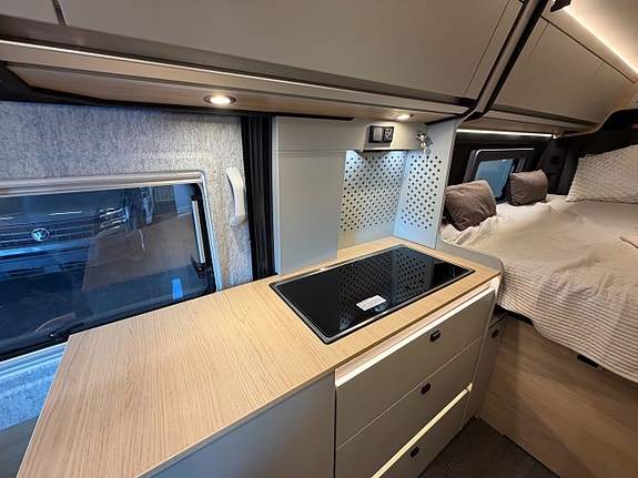 Knaus BOXTIME 630 MX Höj&sänkbar säng - Automat - Dieselpanna -Kompressorkyl 11 of 17