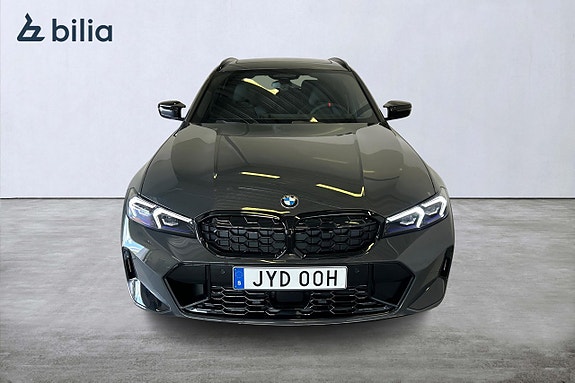 BMW M340i 2 of 26