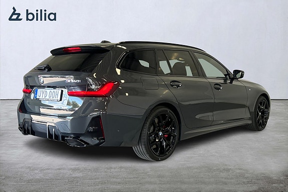 BMW M340i 7 of 26