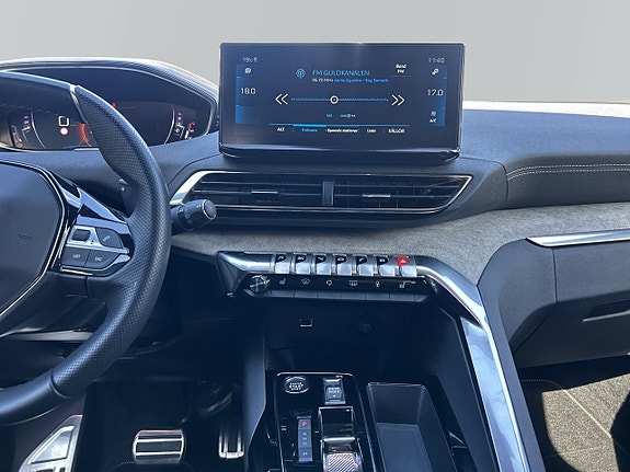 Peugeot 3008 11 of 14