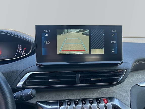 Peugeot 3008 10 of 14