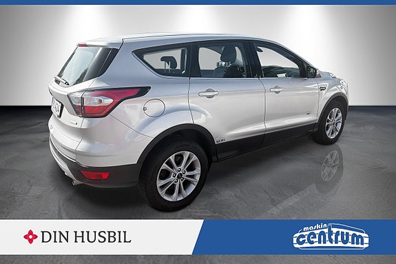 Ford Kuga 4 of 11