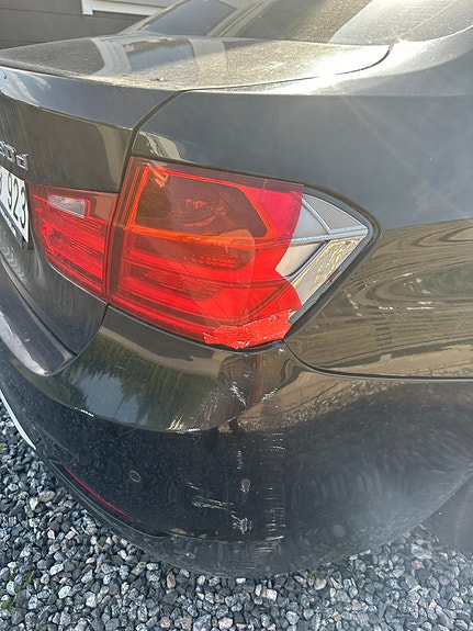 BMW 320d 9 of 11