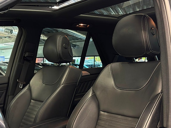 Mercedes-Benz GLE350 d 16 of 30