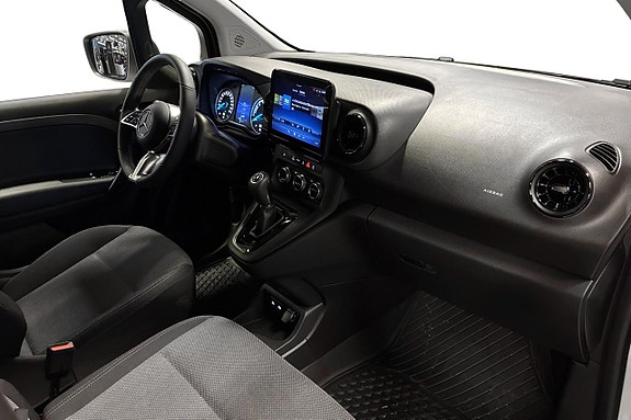 Mercedes-Benz eCitan 11 of 17