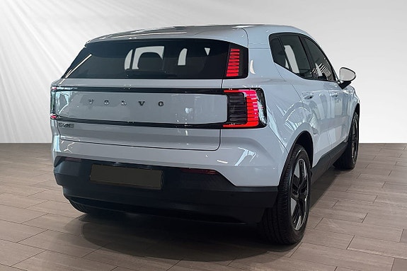 Volvo EX30 4 of 21