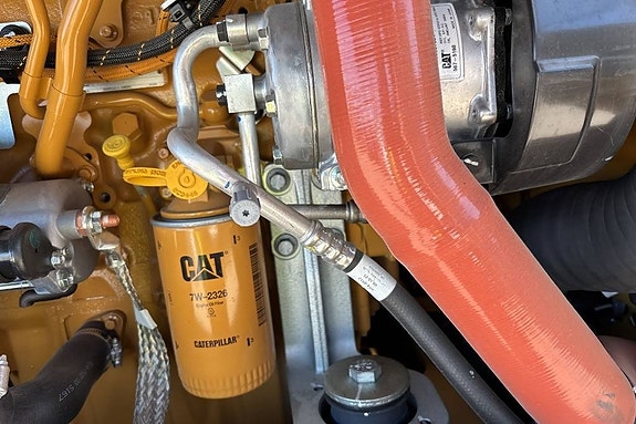 CAT M 317 23 of 24