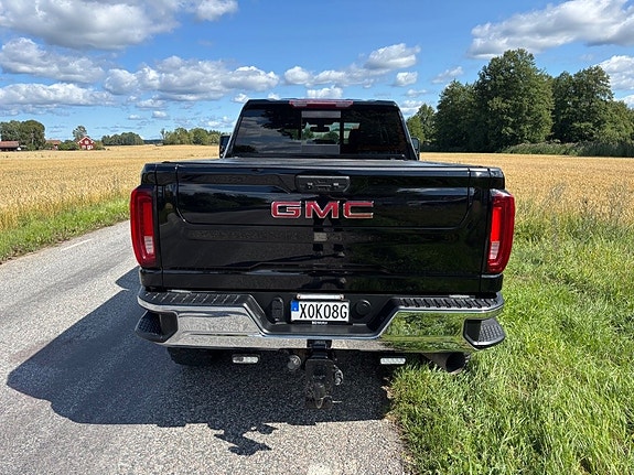 GMC Sierra 5 of 5