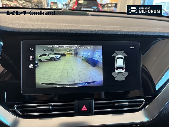 Kia Niro 14 of 15