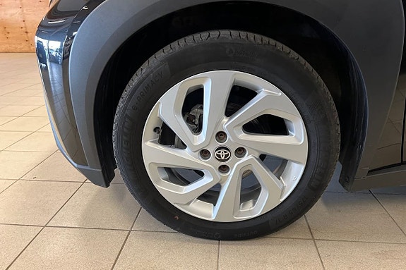 Toyota Aygo X 17 of 21