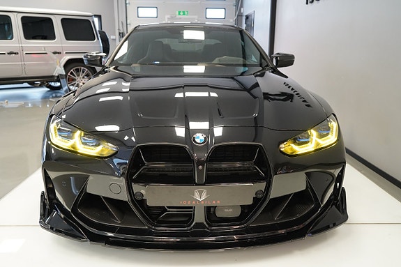 BMW M4 2 of 15
