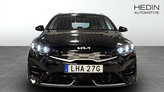 Kia Ceed 8 of 18