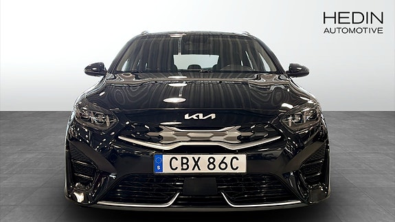 Kia Ceed 8 of 17