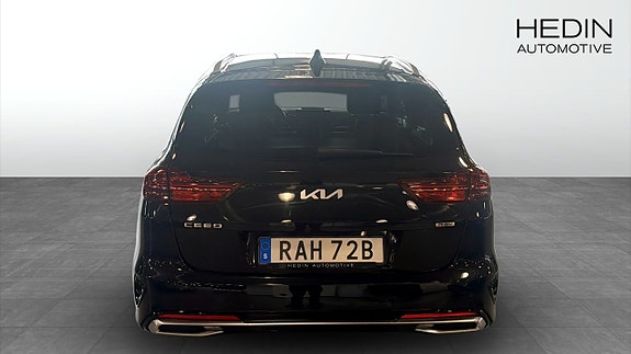 Kia Ceed 4 of 18