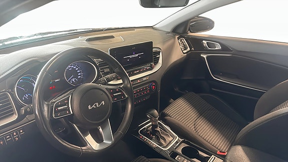 Kia Ceed 12 of 18