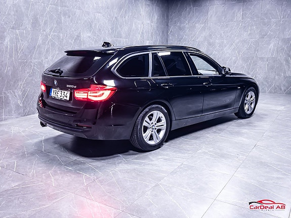 BMW 320 7 of 30
