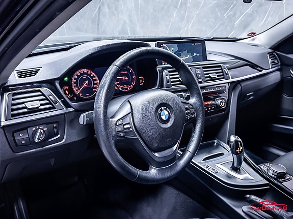 BMW 320 12 of 30