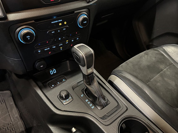 Ford Ranger Raptor 7 of 19