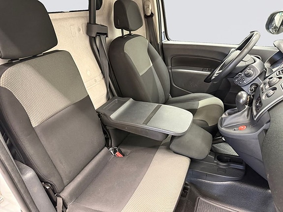 Renault Kangoo Express 14 of 21