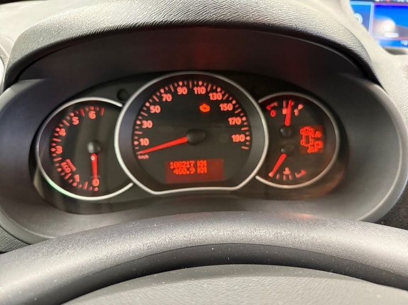 Renault Kangoo Express 13 of 21