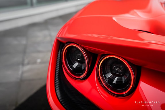 Ferrari F8 Tributo 26 of 29