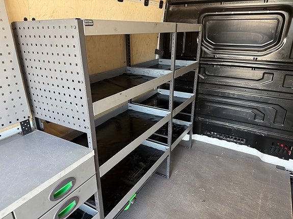 Volkswagen Crafter 28 of 30