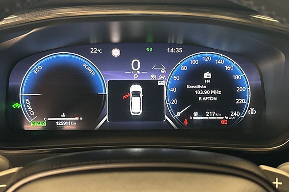 Toyota Corolla 16 of 21