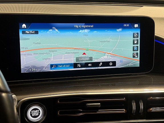 Mercedes-Benz EQC400 21 of 22