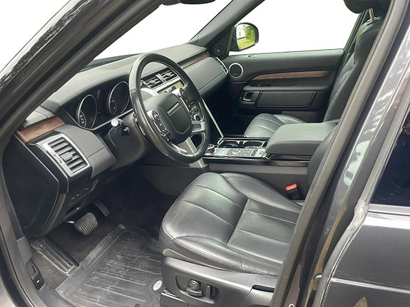 Land Rover Discovery 10 of 23