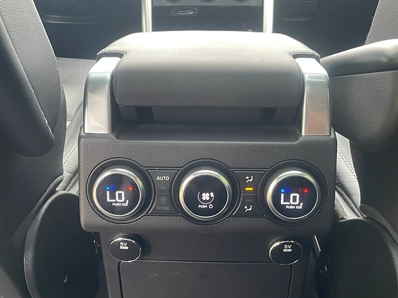 Land Rover Discovery 21 of 23