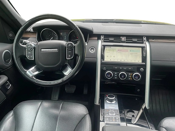 Land Rover Discovery 15 of 23
