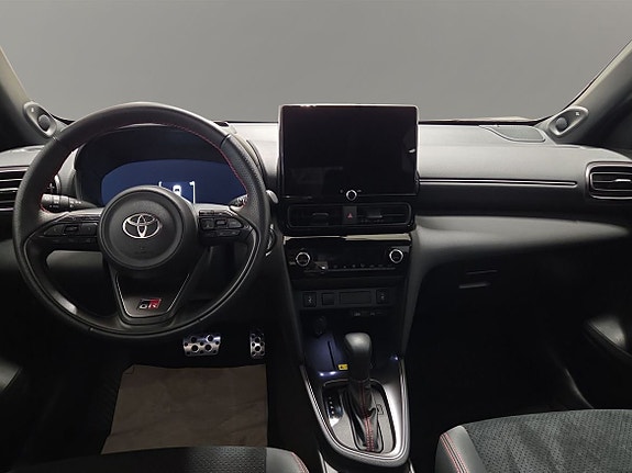 Toyota Yaris Cross 9 of 11