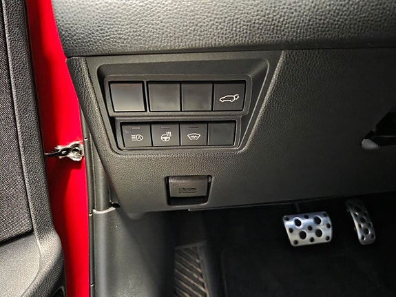 Toyota Yaris Cross 10 of 17