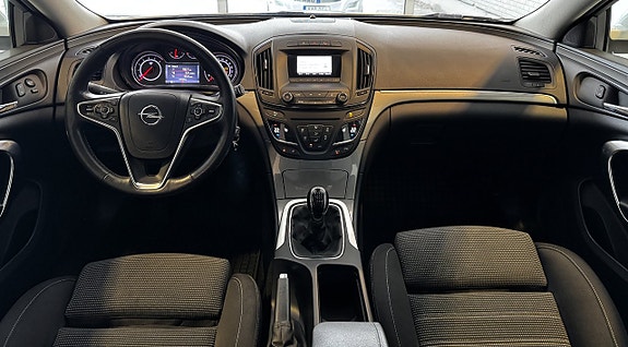 Opel Insignia 14 of 14
