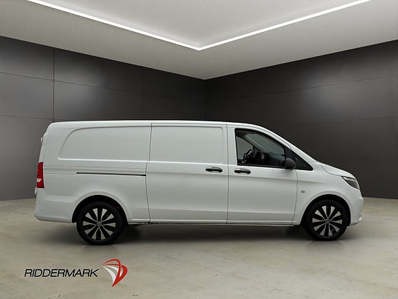 Mercedes-Benz Vito 119 2 of 30