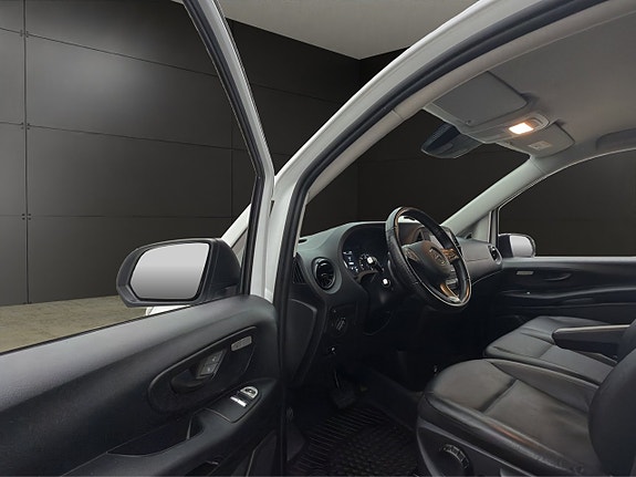Mercedes-Benz Vito 119 15 of 30