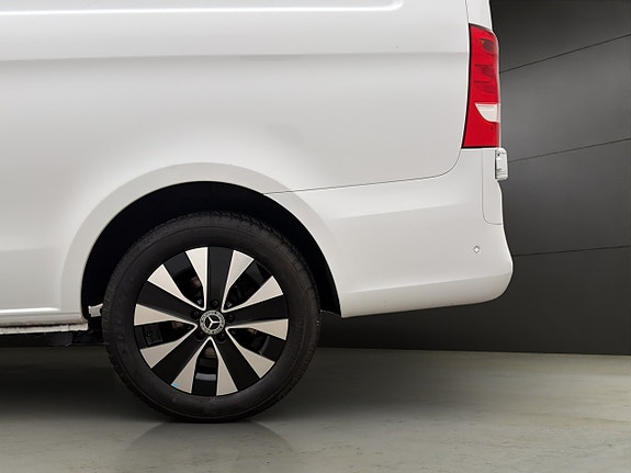 Mercedes-Benz Vito 119 29 of 30