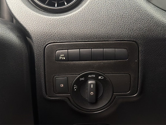 Mercedes-Benz Vito 119 14 of 30