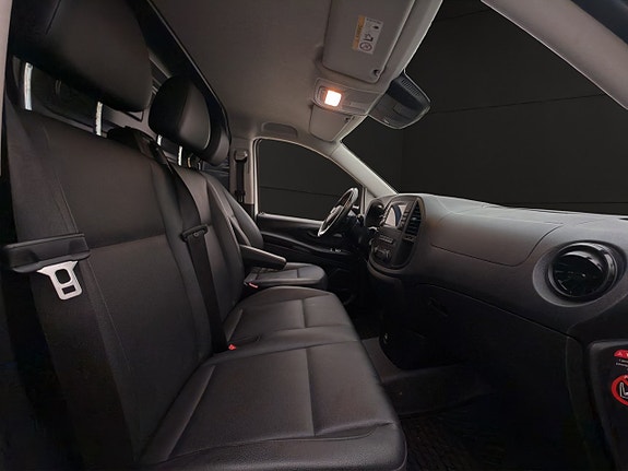 Mercedes-Benz Vito 119 25 of 30