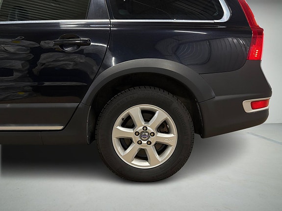 Volvo XC70 6 of 17