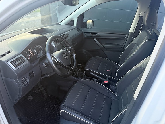 Volkswagen Caddy 13 of 13