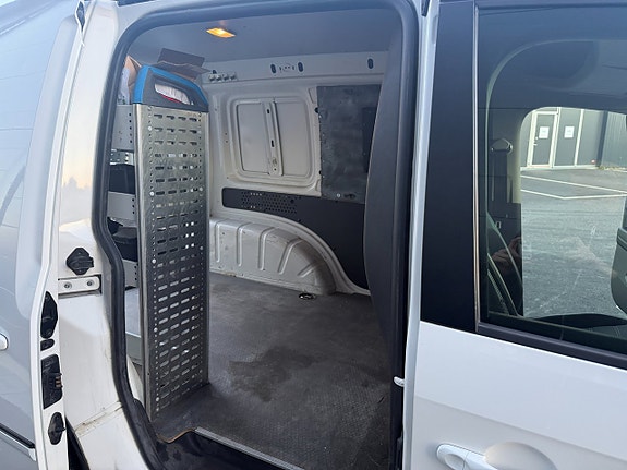 Volkswagen Caddy 11 of 13