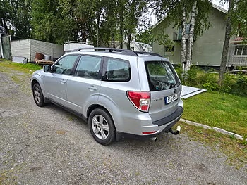 Subaru Forester 3 of 6