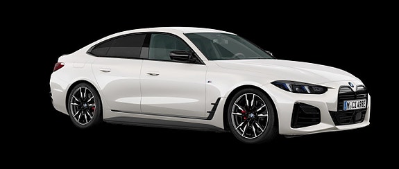 BMW i4 2 of 5