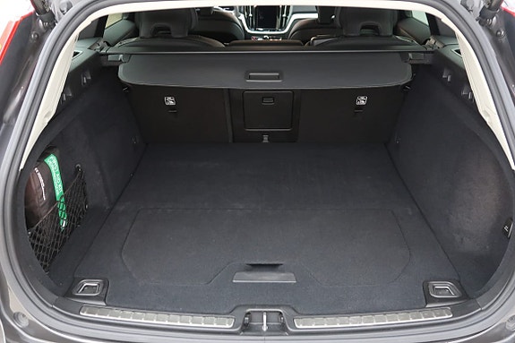 Volvo V60 21 of 22