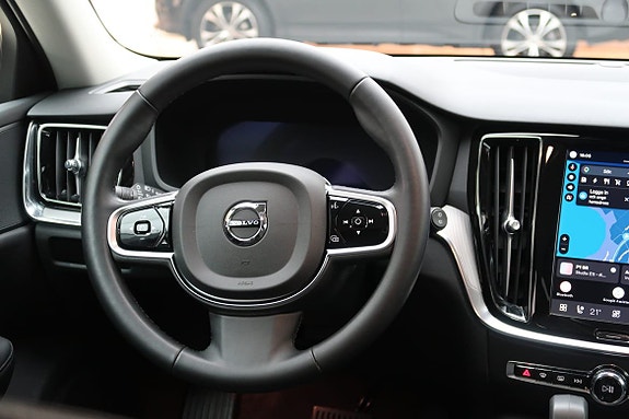 Volvo V60 7 of 22